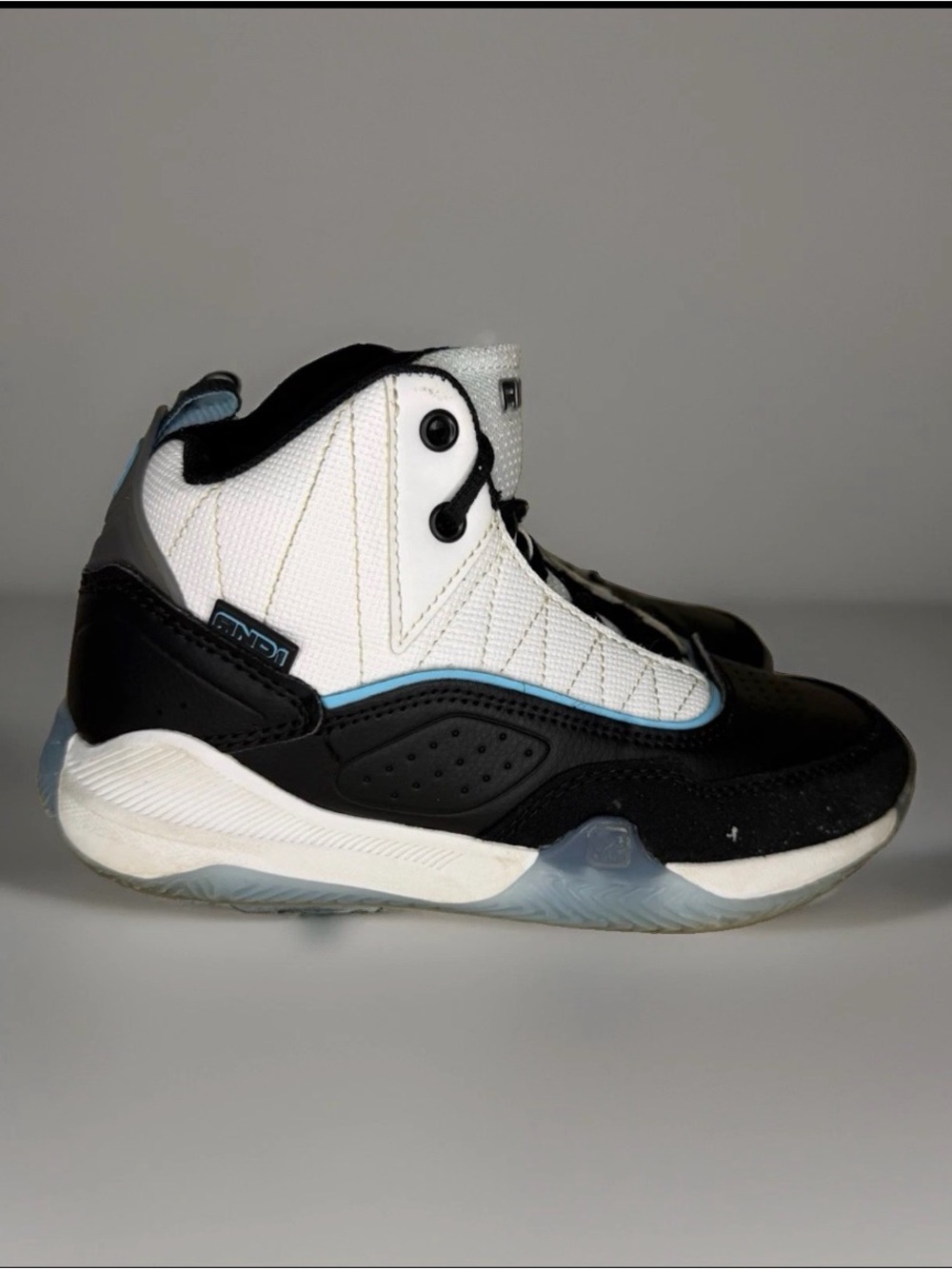 And1 Kids High-Top Sneakers in White, Black & Light Blue